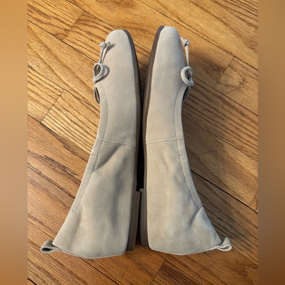 ABEO Cadence Bow Flats in Tan Suede- size 8 - Picture 8 of 10